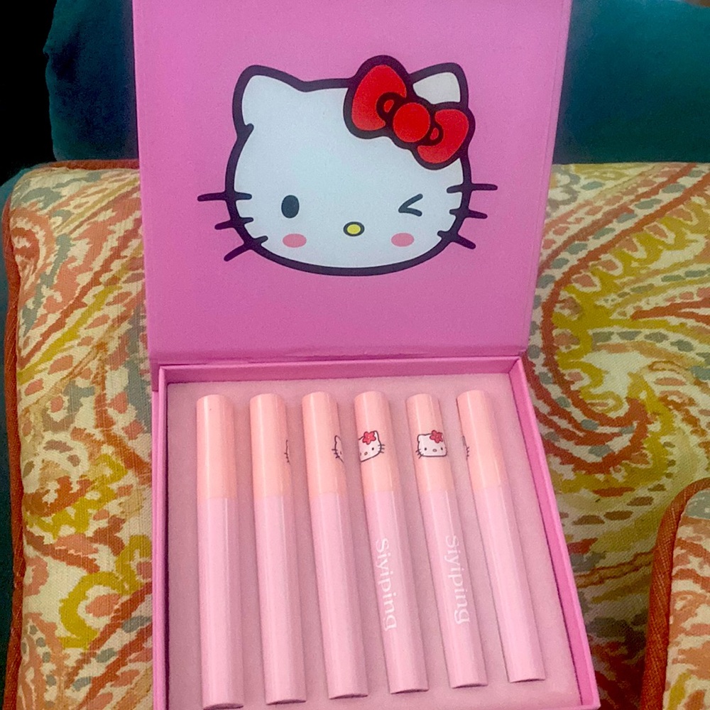 HK lip gloss matte set with case